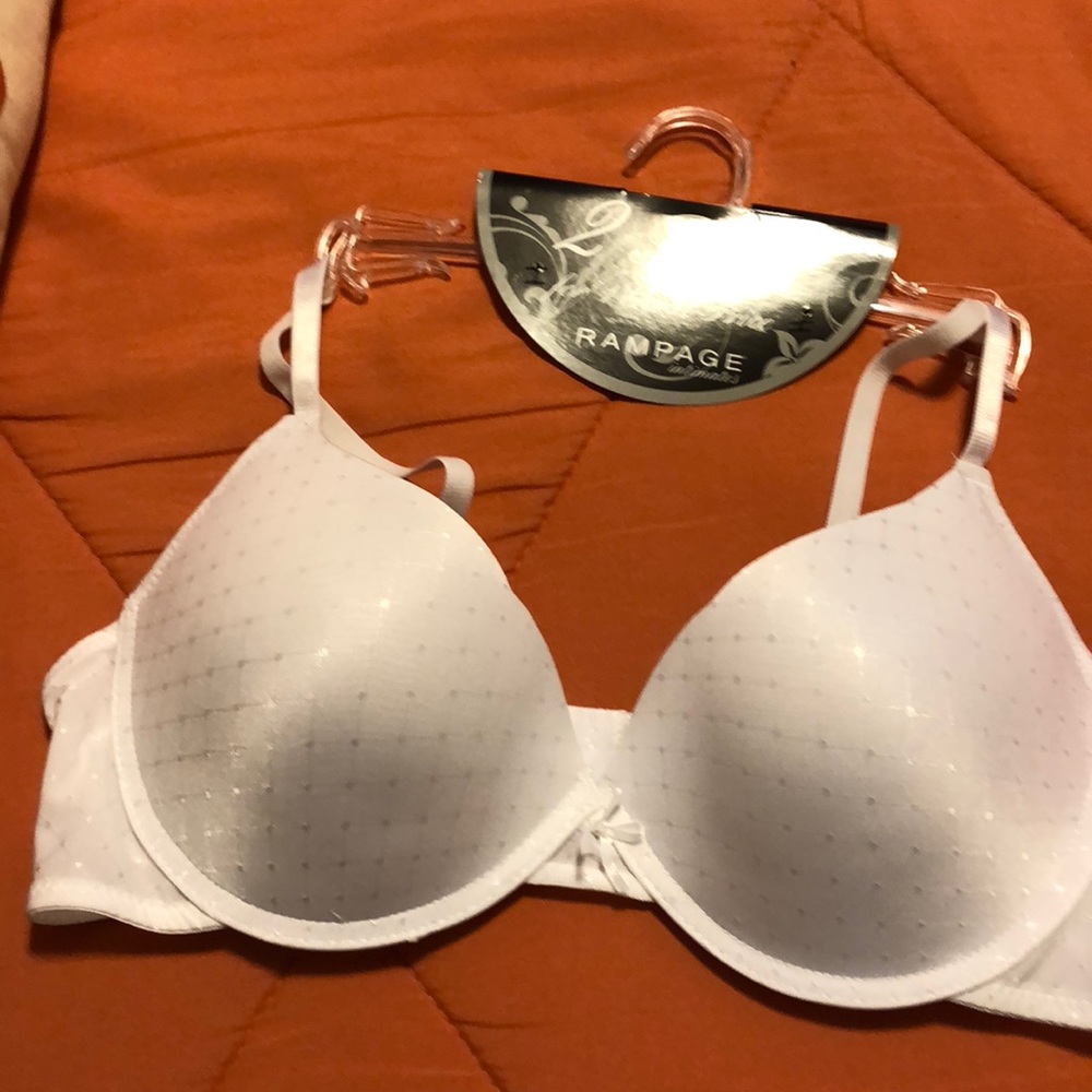 2 Bras